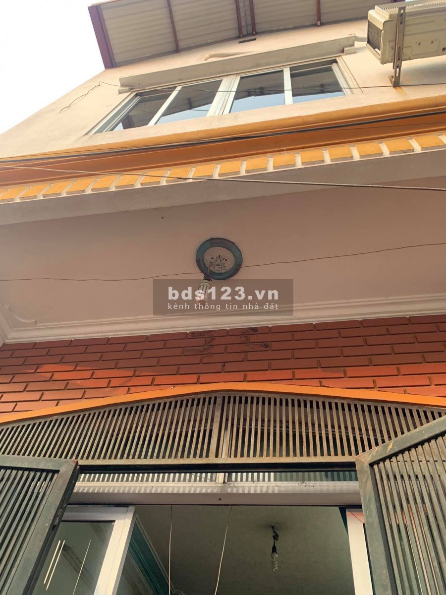 Bán gấp nhà đẹp, mặt tiền sáng, DT to 40m2 Tầm tiền hiếm, giá nhỉnh 1 tỷ