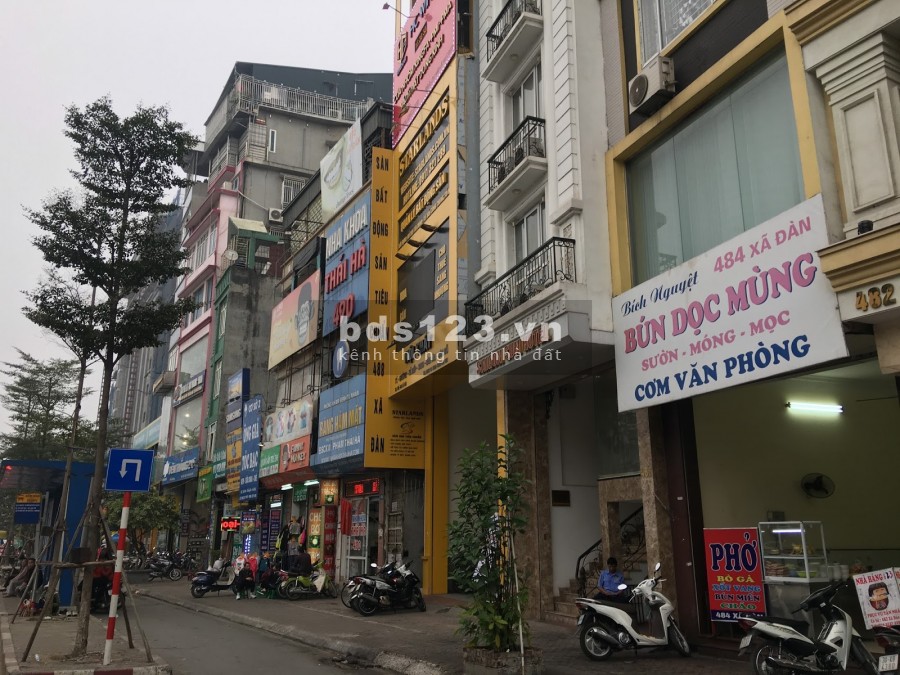 Bán nhà Xã Đàn 5 tỷ siêu đẹp...