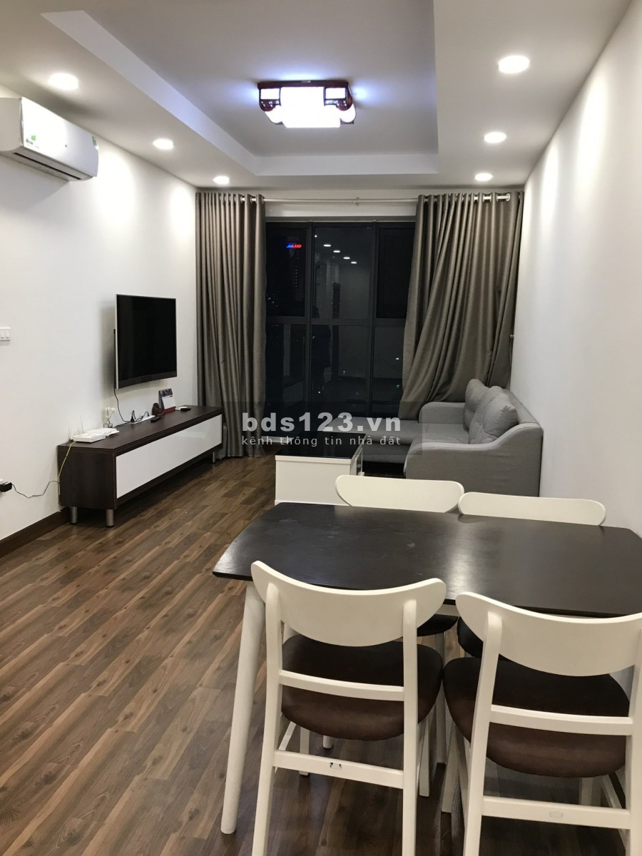 Siêu rẻ căn 2 PN 78m2 tại Goldmark City giá 2.6 tỷ, đầy đủ đồ, tầng trung.