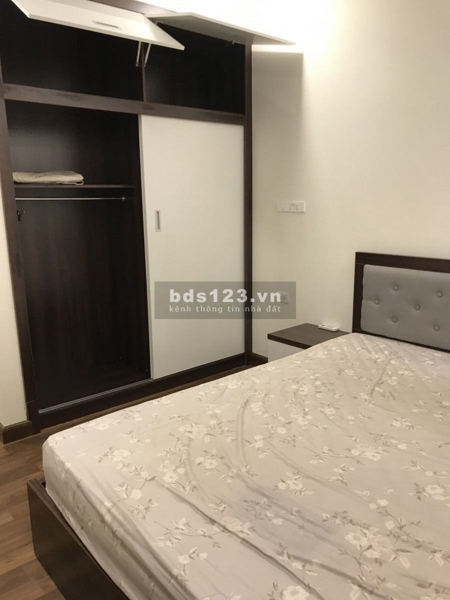 Siêu rẻ căn 2 PN 78m2 tại Goldmark City giá 2.6 tỷ, đầy đủ đồ, tầng trung.