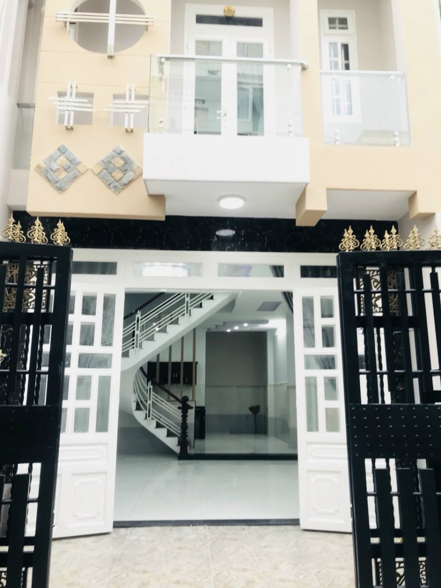 Bán Nhà Hẻm766 CMT8, 3 Tầng 60 m2, 3Lầu , 4 PN, Giá Rẻ.