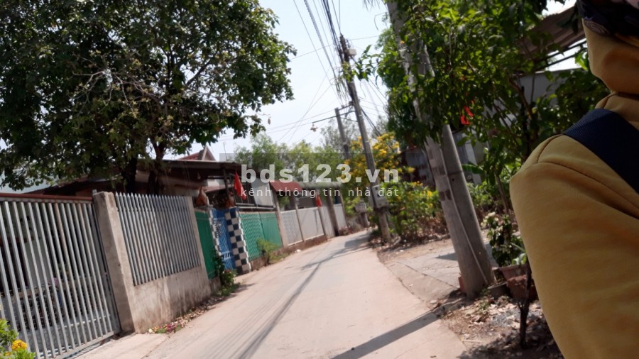 ĐẤT SÀO GẦN KCN SÔNG MÂY, KHU DÂN CƯ ĐÔNG GIÁ RẺ. 680TR/ 1153m2