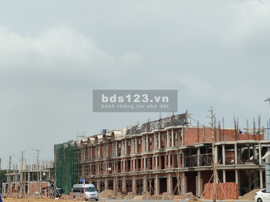 Đất sân bay long thành giá rẻ, sổ riêng, thổ cư. Mặt tiền DT769 , bình sơn, 16tr/m2 lh 0972084730