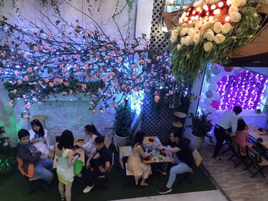 Cần tiền trả nợ gấp nên sang nhượng nhanh lại Nhà Hàng 200 Đường Nguyễn Văn Khối, Phường 8, Quận Gò Vấp, Tp Hồ Chí Minh