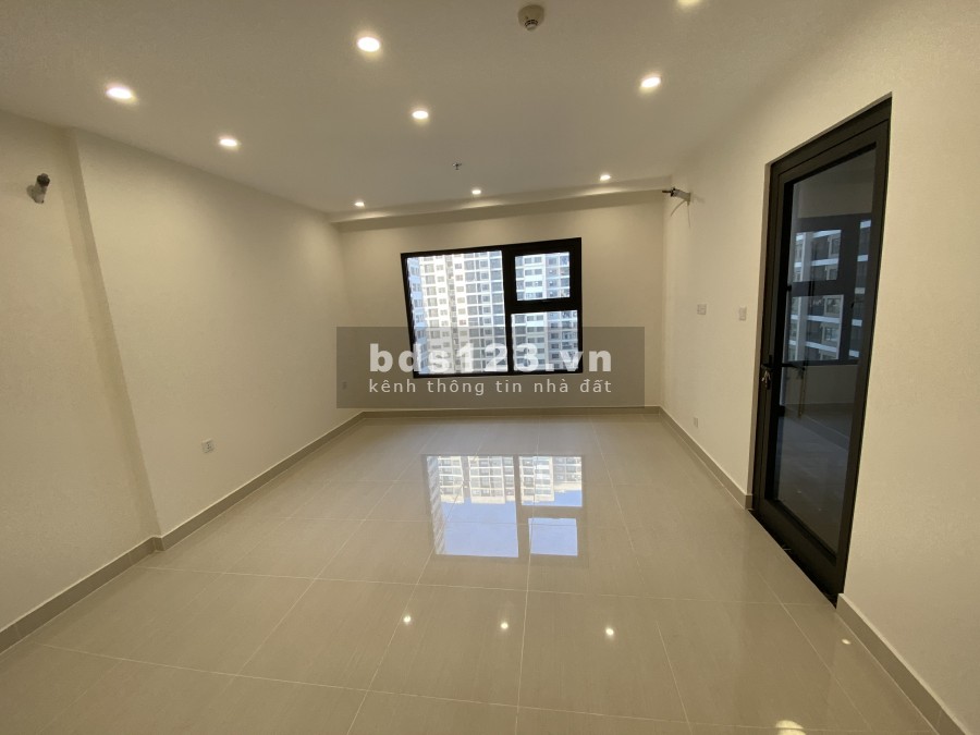 Chủ nhà bán gấp căn Studio, 32m, hướng cực mát tại Vinhomes smart city. giá 980tr