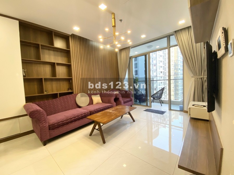 Căn hộ 2PN Vinhomes Central Park nội thất đẹp giá rẻ 16triệu 90m2