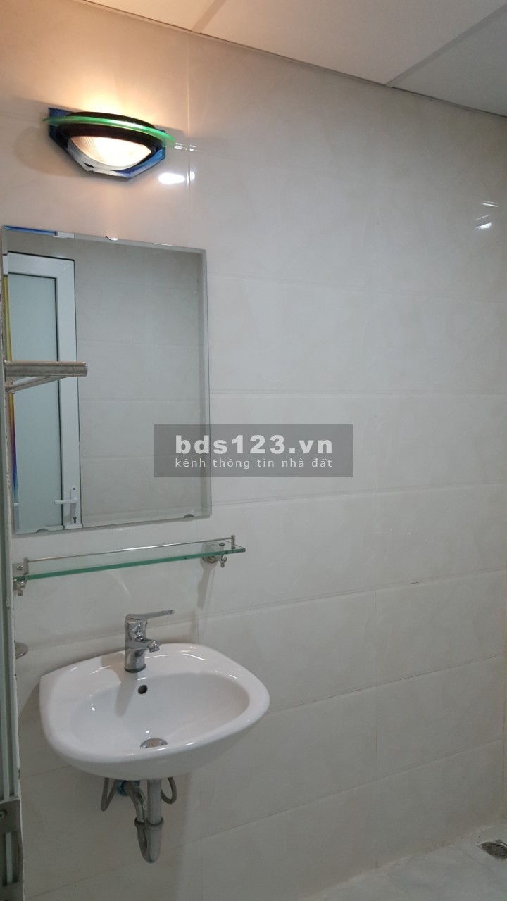 Cho thuê Chung cư Mỹ Sơn Nguyễn Huy Tưởng 2 ngủ cơ bản 10 triệu. Lh 0377983070