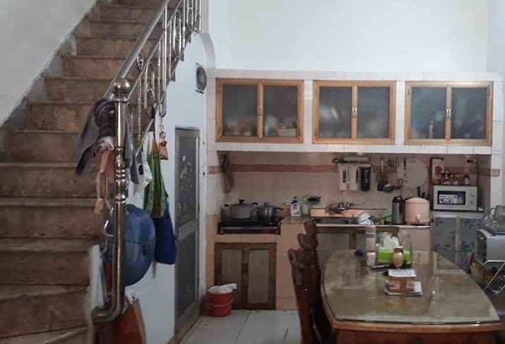 Nhà ngõ ô tô rộng, đường VânHồ (quận HBT), 8,2 tỷ