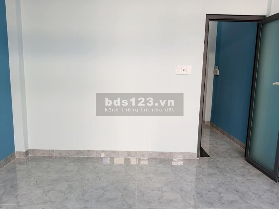 Bán nhà mặt tiền Nguyễn Văn Nghi dt 64m2, giá 10.4 tỷ