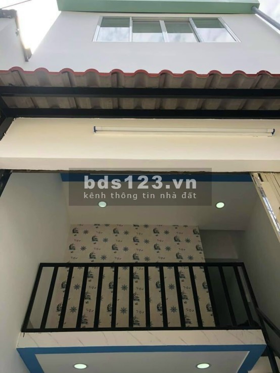 Nhà HXH nguyễn thị thập Q7 dt 3,3 x 7 trệt lửng giá 1,79 tỷ
