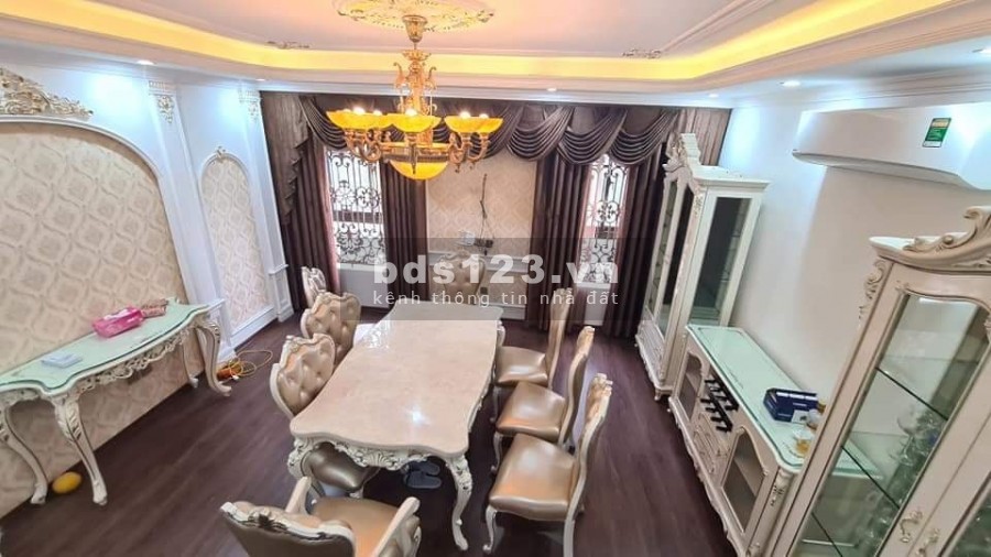 Bán biệt thự Văn Phú Hà Đông nhà sạch đẹp về ở được luôn không phải sửa chữa gì