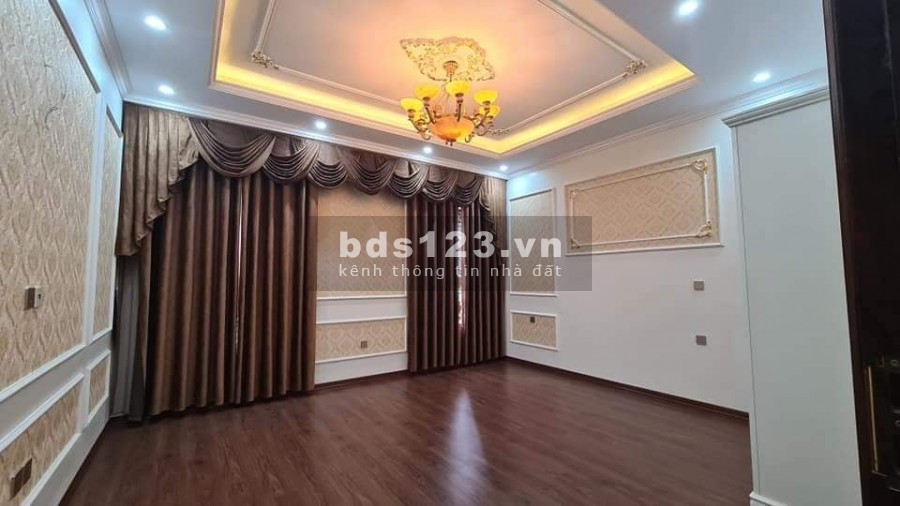 Bán biệt thự Văn Phú Hà Đông nhà sạch đẹp về ở được luôn không phải sửa chữa gì