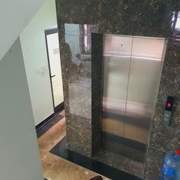 Bán CHDV mp Thiên Hiền 150m2x8T 42 phòng giá 27 tỷ