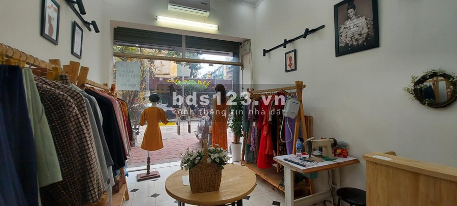 Bán nhà 2 Mặt phố Trương Định, Hoàng Mai, vỉa hè KD 120m, 15.7 tỷ