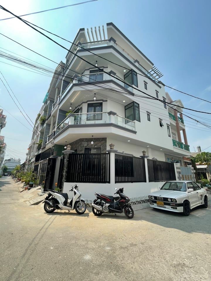 Biệt thự 2 mặt tiền 4 tầng, Đào Tông Nguyên, Nhà Bè giá chỉ 4.65 tỷ