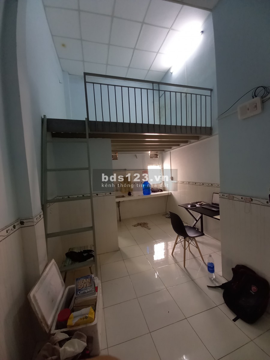 Tìm nam ở ghép phòng trọ quận 9, đầy đủ tiện nghi, thoáng mát sạch sẽ. an toàn và rất yên tĩnh.