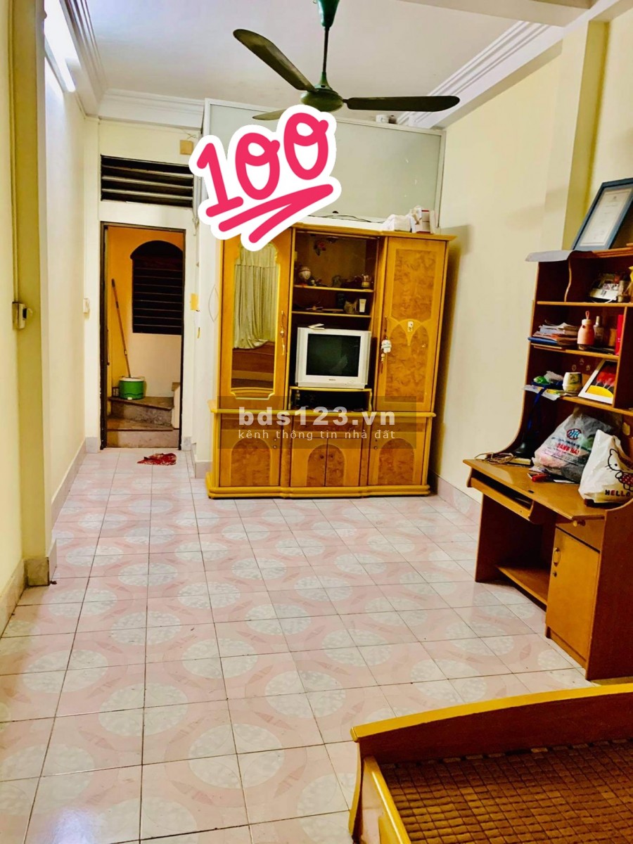 Kinh doanh, mặt ngõ Phố Chợ Khâm Thiên – Xã Đàn, 32m2* 4T, ngõ rộng, thông.