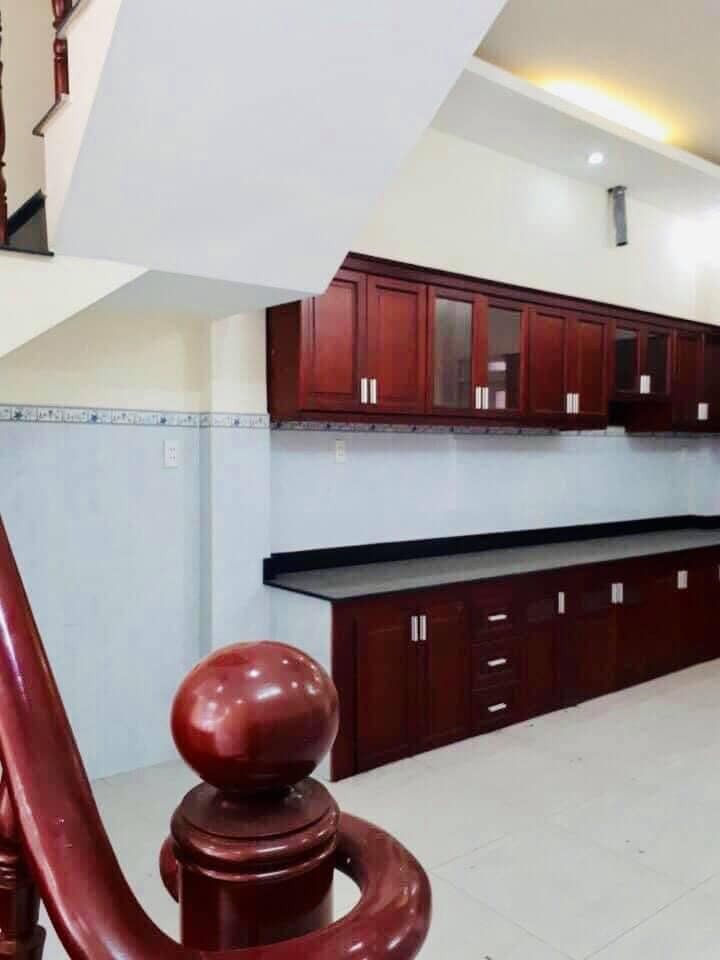 Nhà Chính Chủ 4 Tầng Ô tô Đổ Cửa Cao Thắng Quận 10