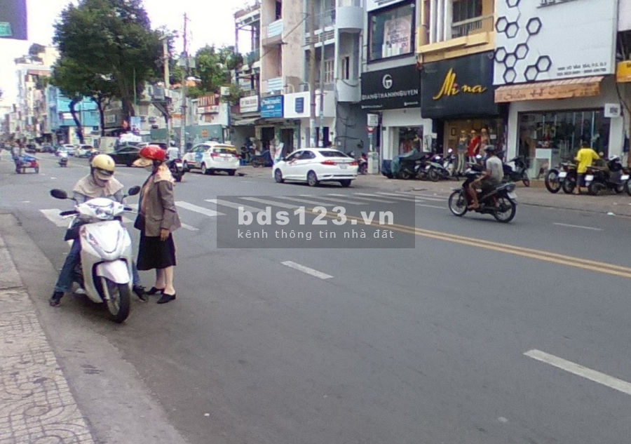 Cho thuê mặt bằng riêng biệt Võ Văn Tần 2 chiều