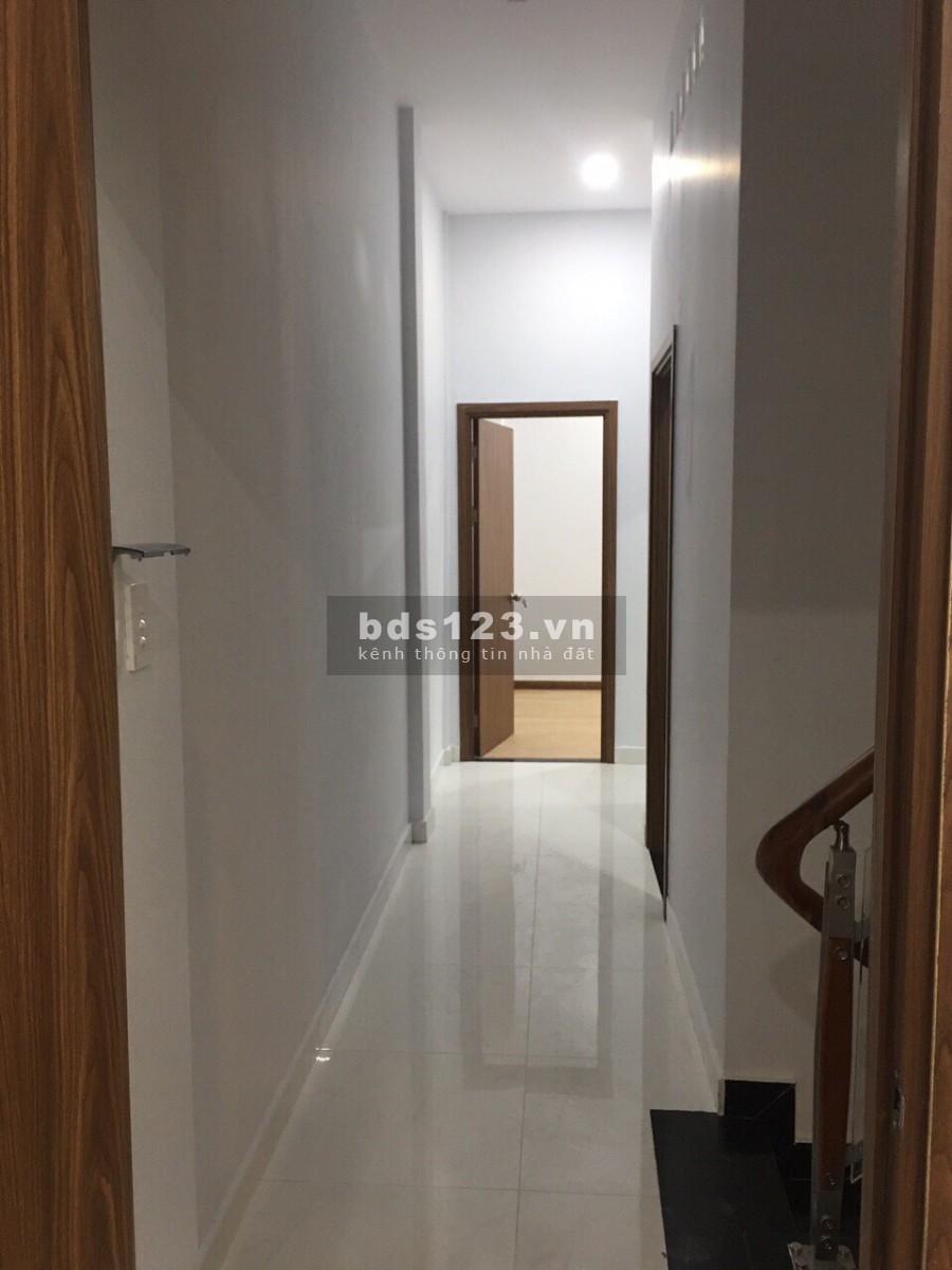 Chính chủ cần bán nhà MT Giải Phóng, Tân Bình