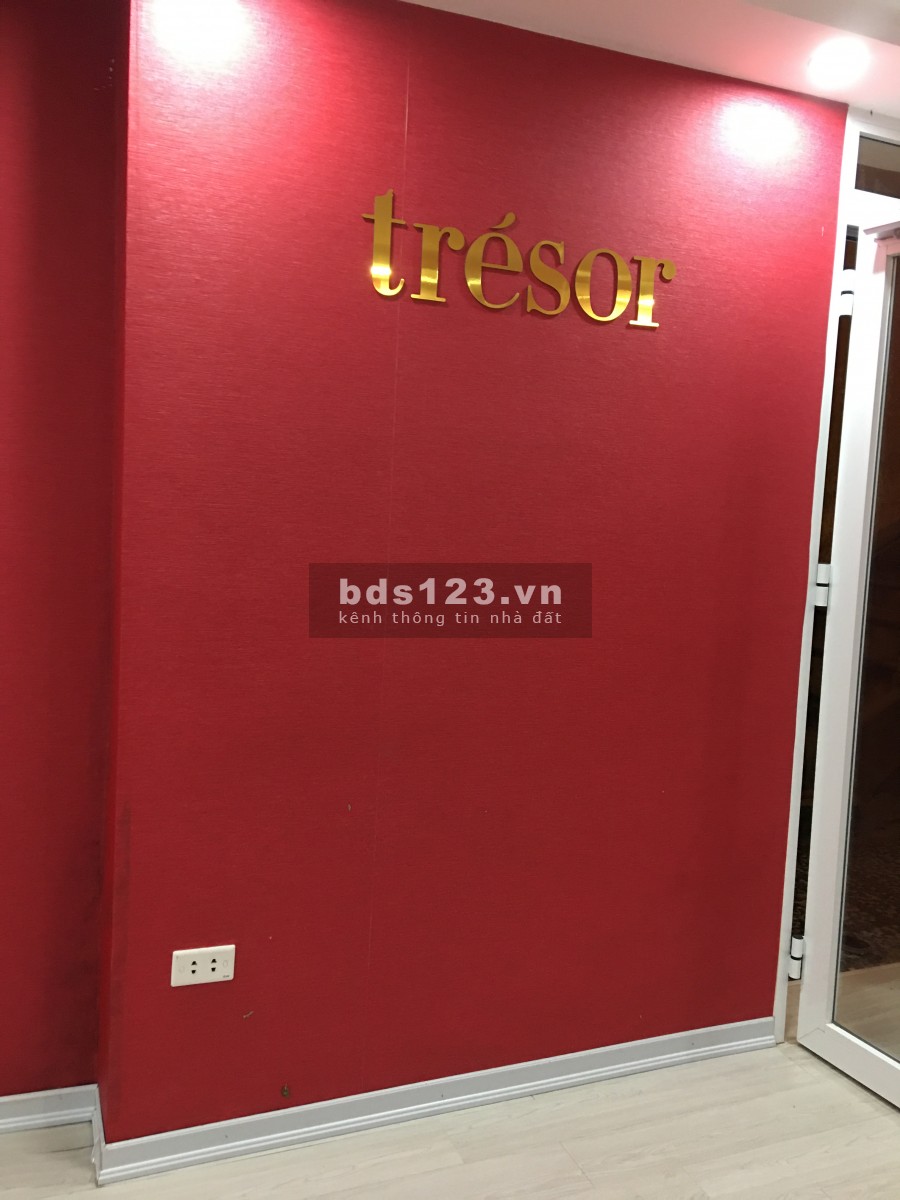 Cho thuê nhà phố cổ hợp với người đi làm hưởng lương