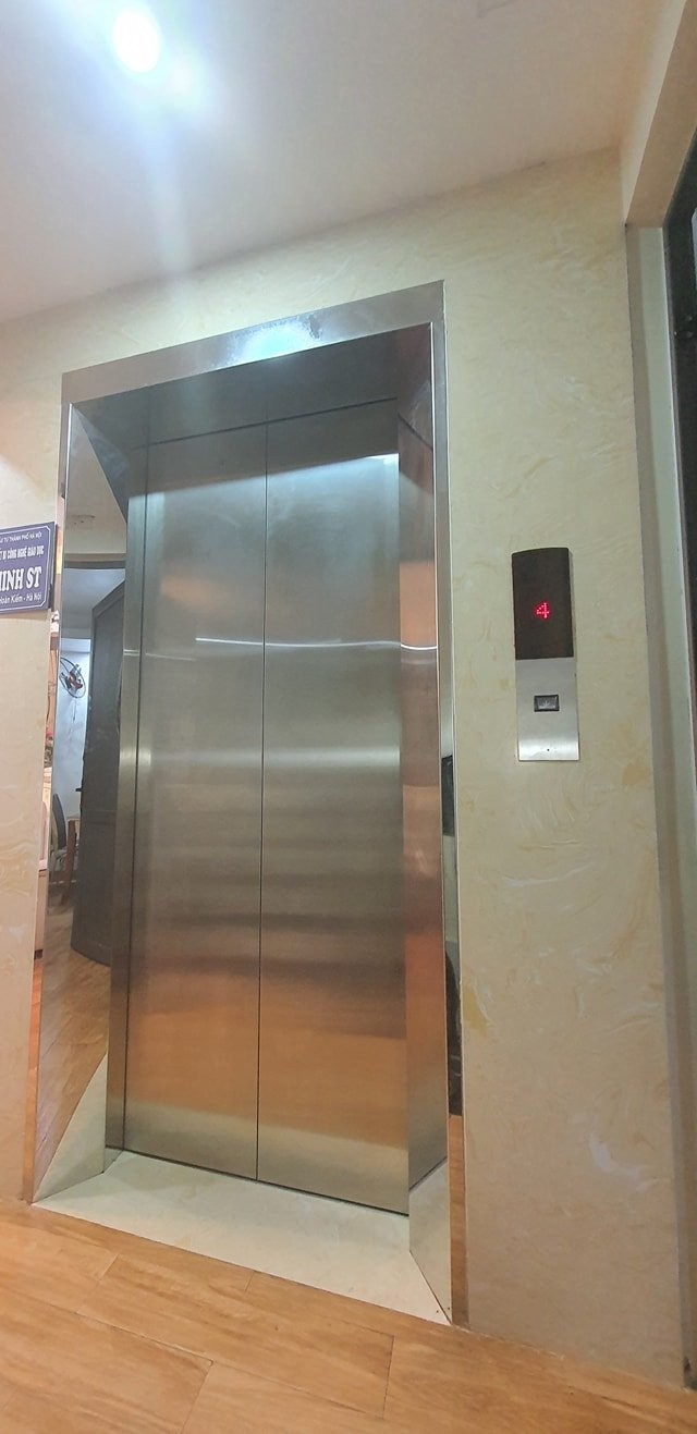 Bán nhanh siêu phẩm Hoàn Kiếm lô góc mặt phố 7 tầng thang máy KD 80m2 giá 13tỷ5
