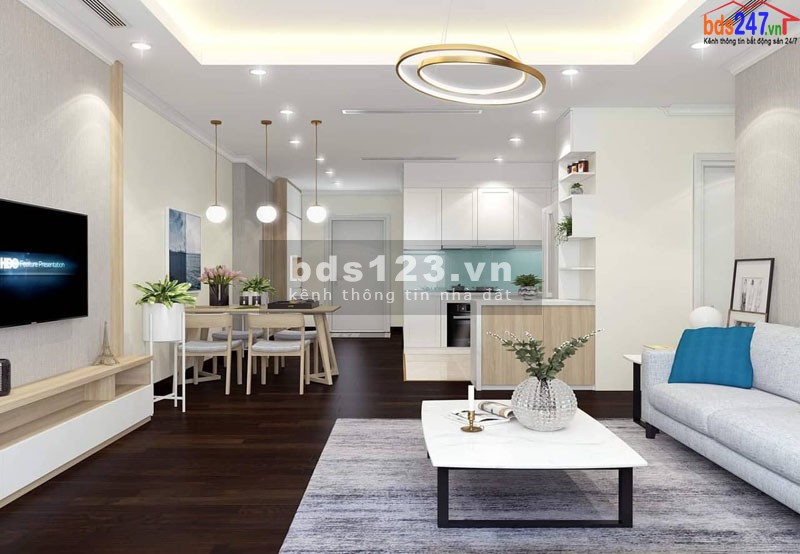 Bán nhà phường Ngọc Lâm, quận Long Biên 45m2, 5TxMT5m, ô tô, hơn 3 tỷ