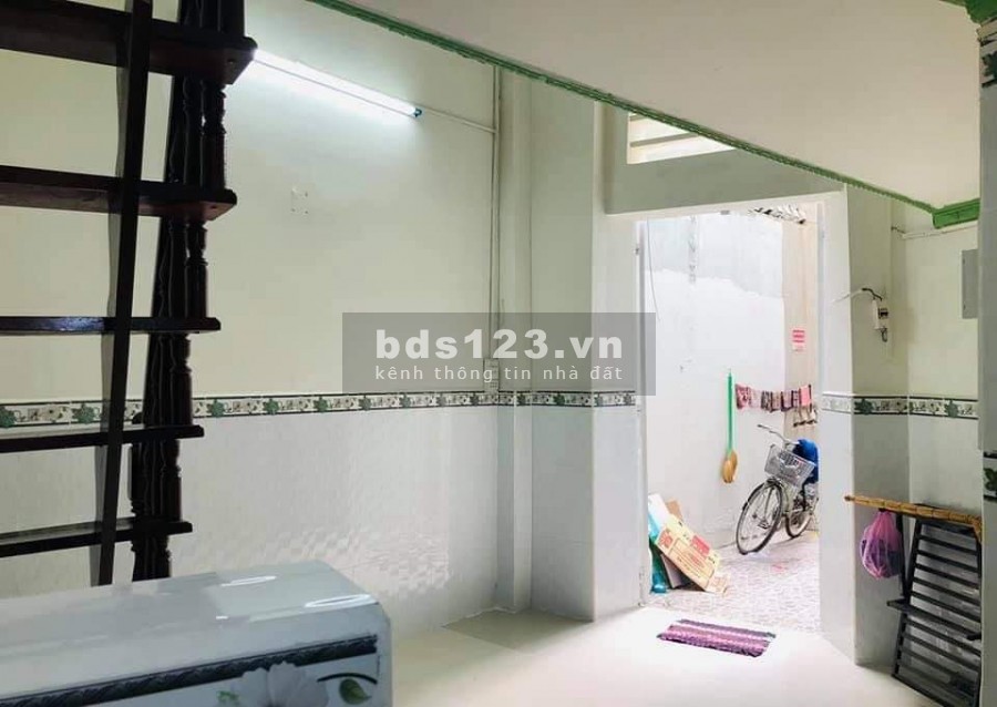 CẦN BÁN GẤP NHÀ QUẬN 7 GIÁ 1TY4