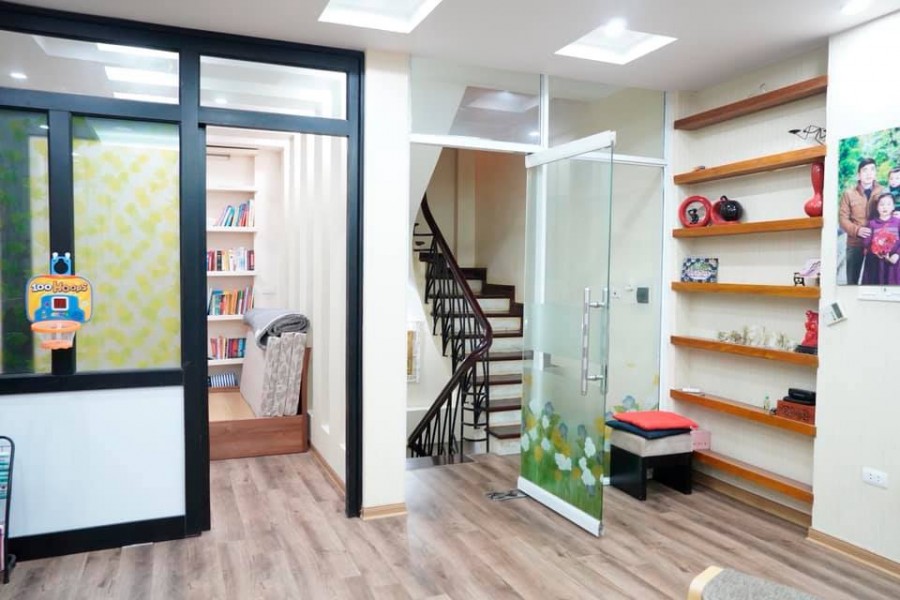 VIP! Nội thất 5 sao, Gần phố Quan Nhân DT 50m2x4T, MT 5m Giá 4tỷ1