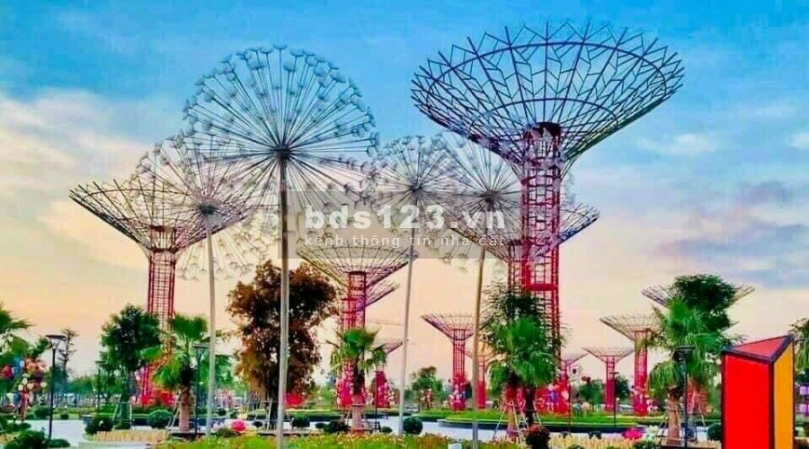 Bán đúng giá 1.22 tỷ căn Studio tại Vinhomes Grand Park Q9 đã bao gồm nội thất. Liên hệ 0363583647