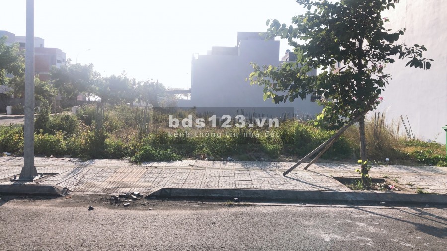 SỞ HỮU NGAY LÔ ĐẤT NỀN GẦN KÊNH CÔNG VIÊN FPT CITY VỚI GIÁ ƯU ĐÃI