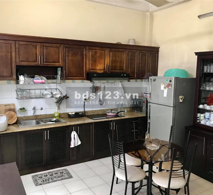 Bán nhà đường Ngô Quyền, Phường 8, Quận 10, 39m2, 2 mặt tiền, giá 6 Tỷ