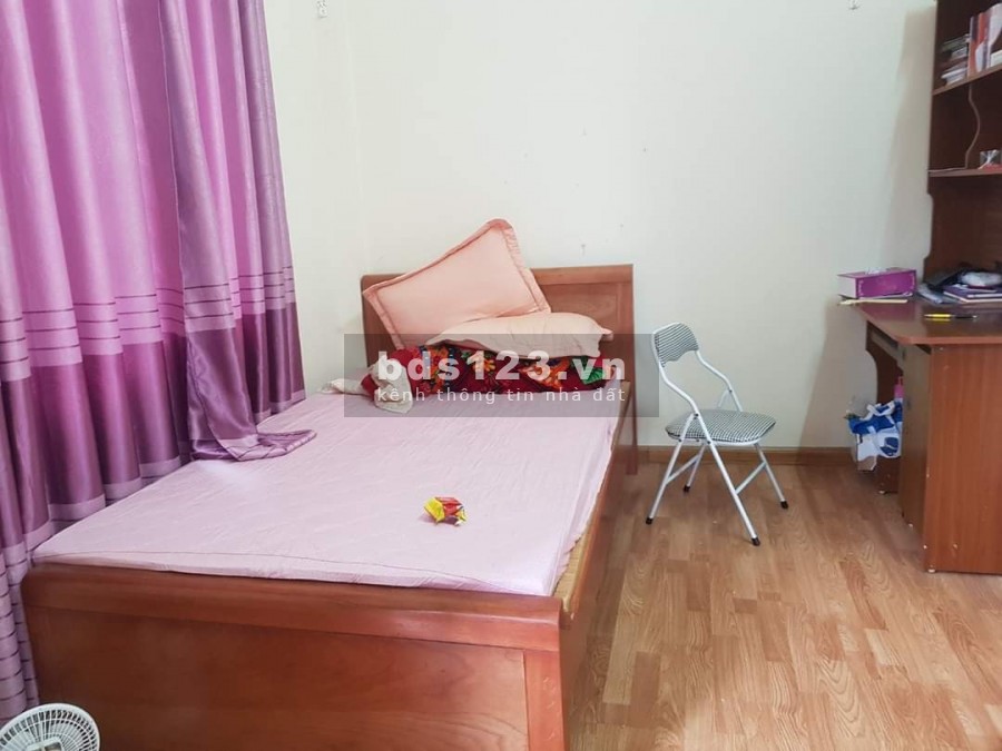 NHÀ 3 TẦNG ĐẸP Ở NGAY, Ô TÔ ĐỖ CỬA, CÁCH Ô TÔ TRÁNH 30M - 4 TỶ