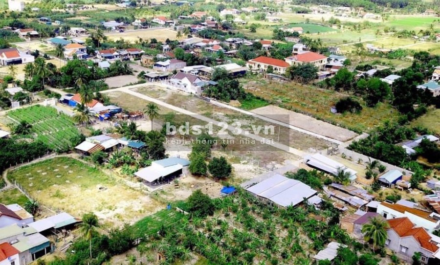 CẦN BÁN ĐẤT KHU VỰC TÂY NHA TRANG