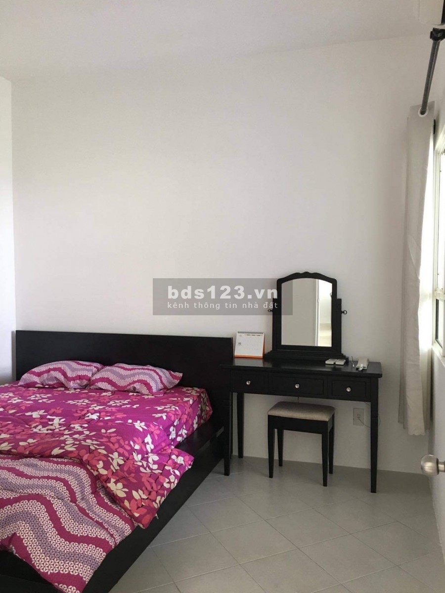 Bán căn hộ Conic Garden full nội thất 2PN sổ hồng giá 1.55 tỷ. LH: 0902826966.