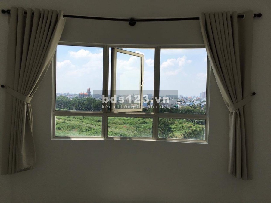 Bán căn hộ Conic Garden full nội thất 2PN sổ hồng giá 1.55 tỷ. LH: 0902826966.
