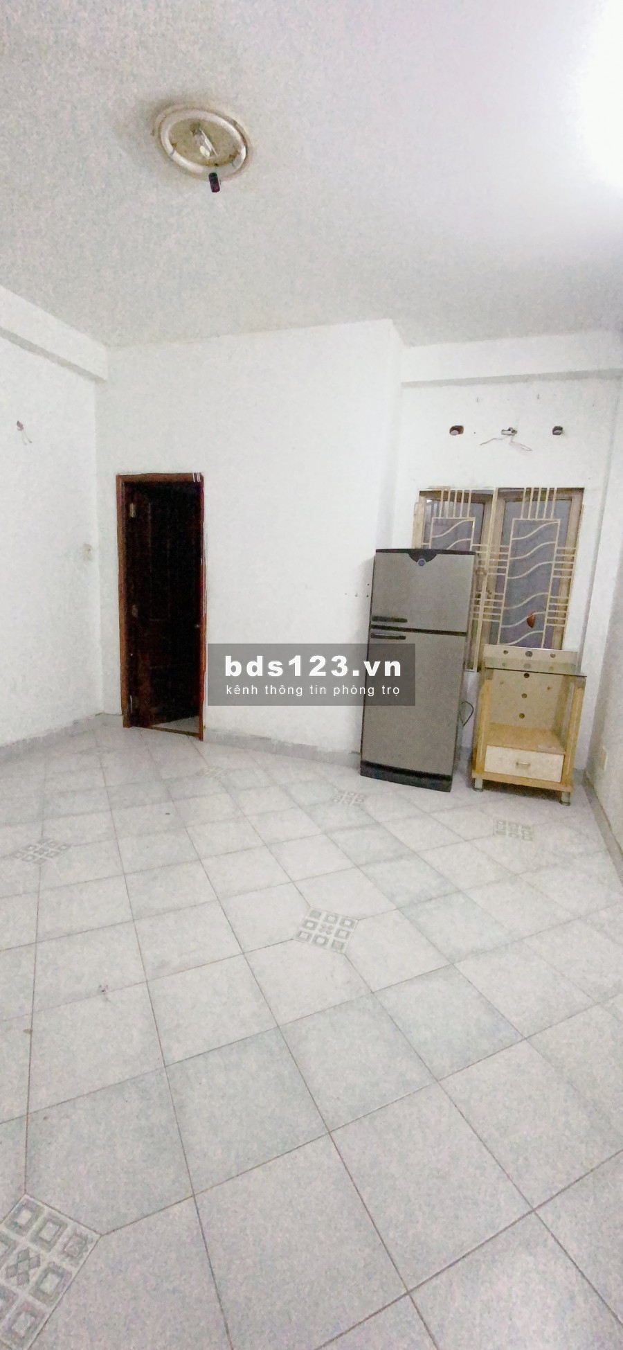 CHO NỮ THUÊ PHÒNG DT 25M2 GIÁ 2,2 TR TRUNG TÂM QUẬN GÒ VẤP