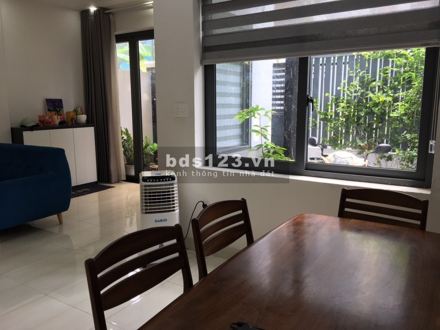 Bán nhà góc 2 mặt tiền hẻm quốc lộ 13 Hiệp Bình Phước quận Thủ Đức đường ô tô thông mọi hướng