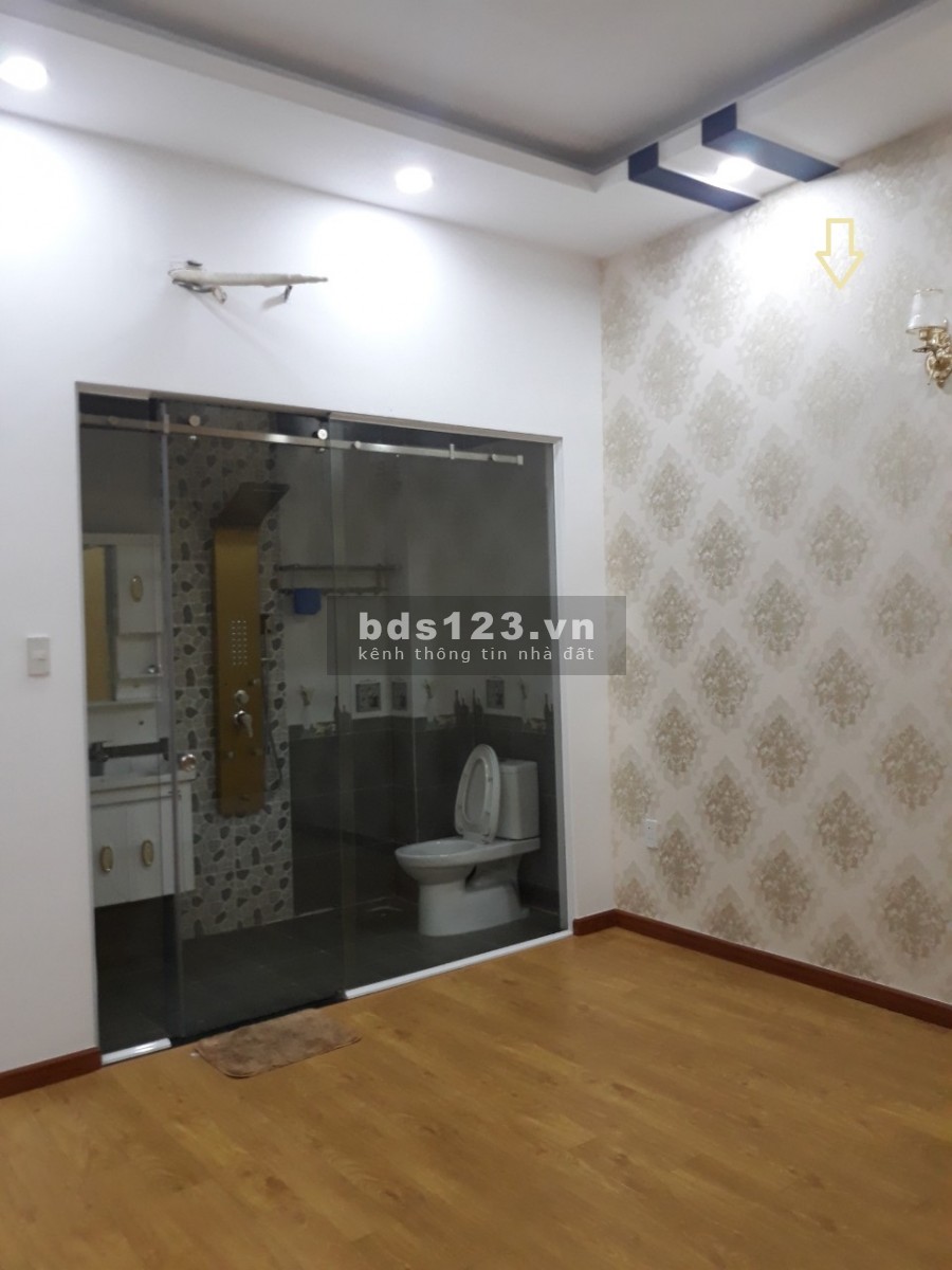 Nhà mới HXT Hoàng Bật Đạt 3L, ST, 5PN, 5WC