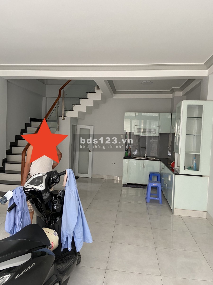 HXH Phan Văn Trị 1T 3L Sân thượng suốt 3 Pn 5 Wc Ở KdOL, Studio gần ST Emart