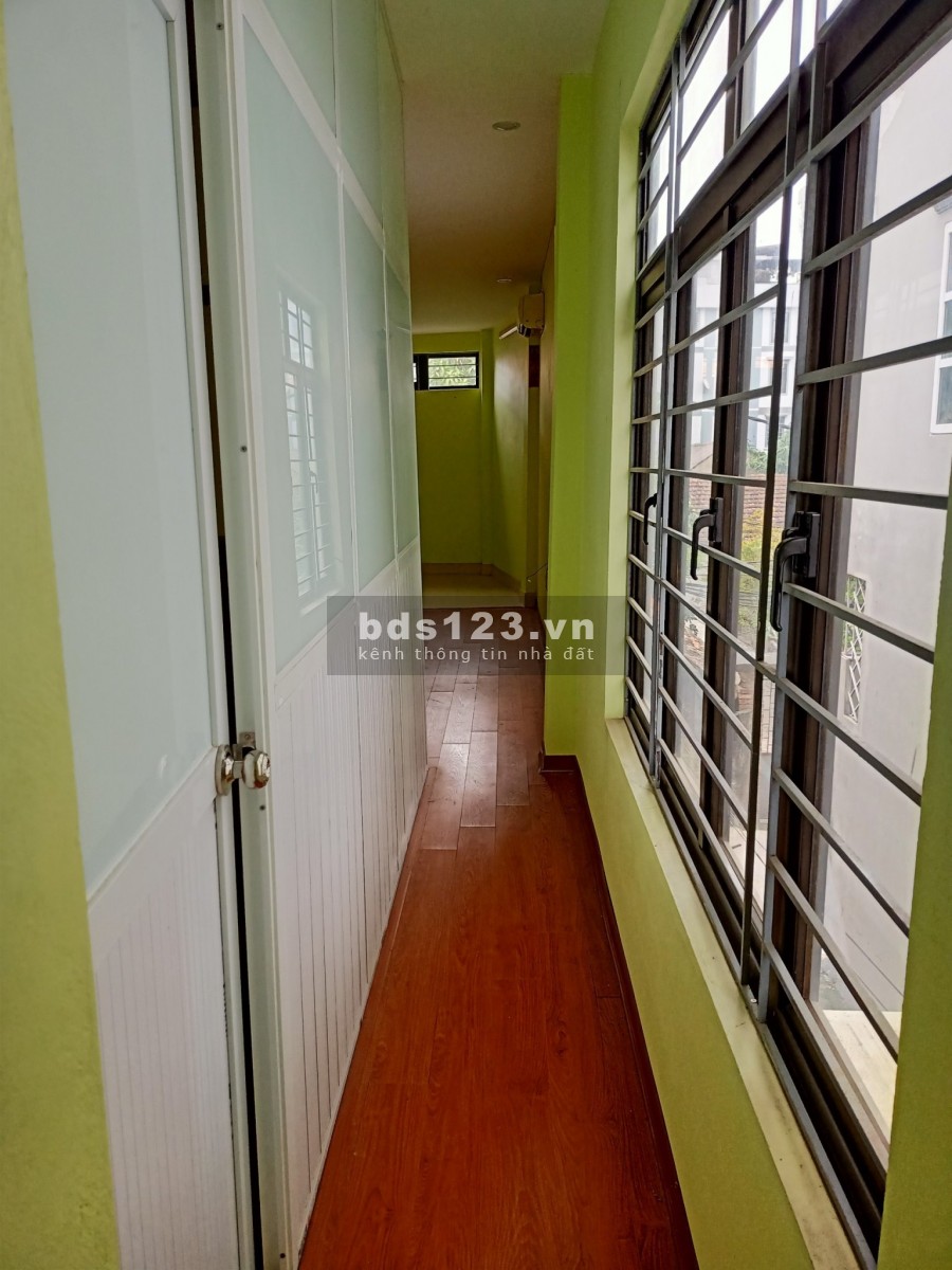 Cần bán nhà hẻm phố 92,5m2 sử dụng 58m2 tại khu Bắc Từ Liêm