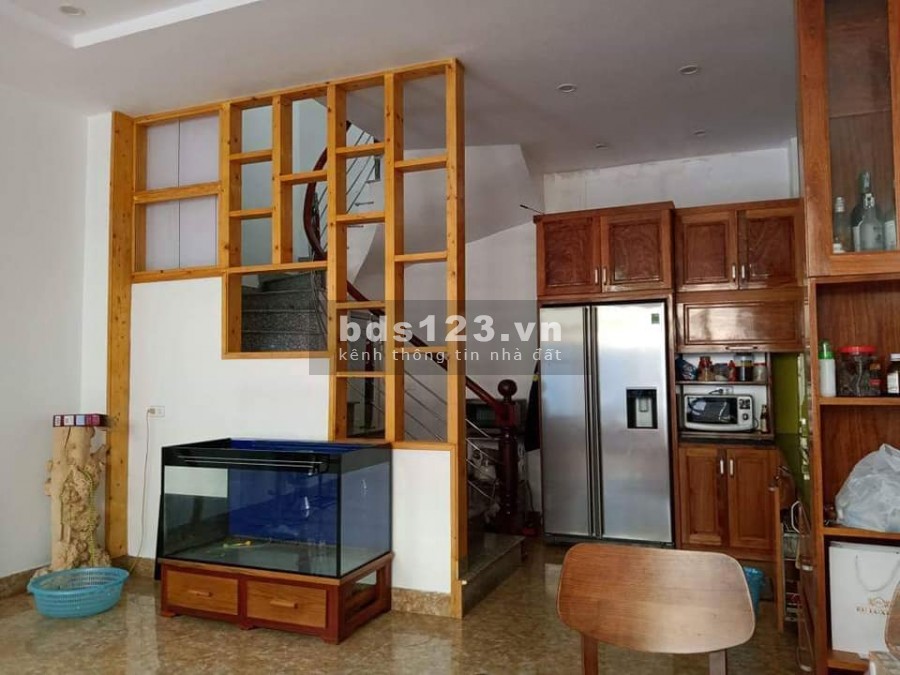 Bán nhà 5 Tầng 3 MẶT TIỀN Bùi Xương Trạch, Thanh Xuân, 38m2, 3.05 tỷ