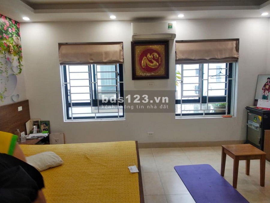 Bán nhà mặt phố kinh doanh Hà Đông 5 tầng 45m2 mặt tiền 3,8m giá 6,5 tỷ