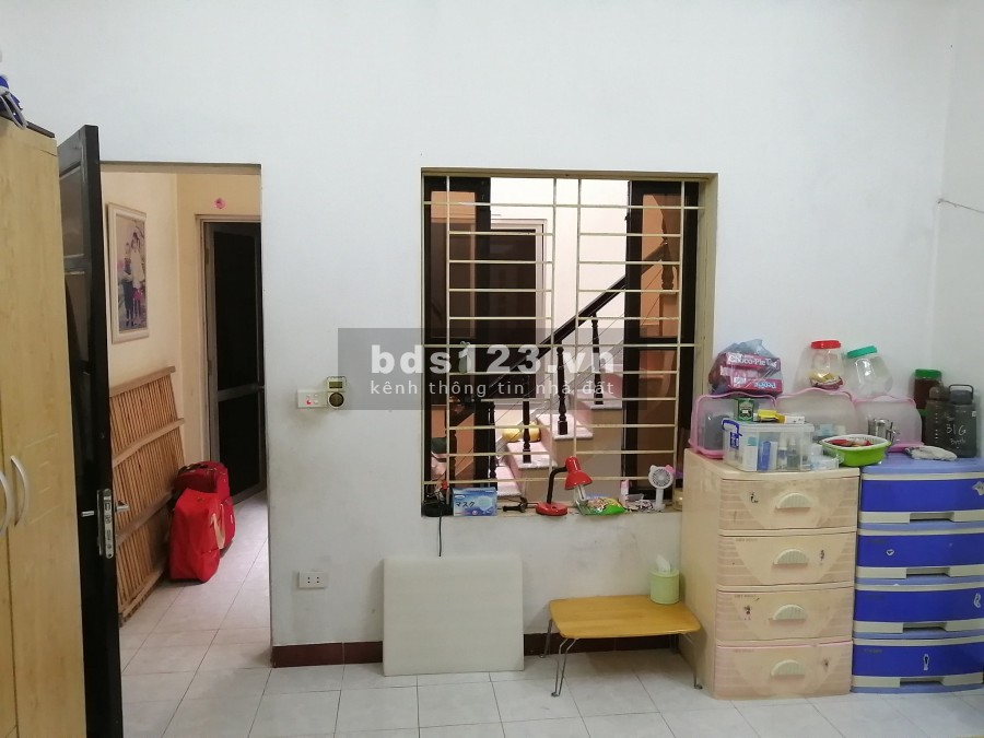 Bán nhà Nguyễn Lương Bằng gần ô tô, nở hậu,mặt tiền 4,2m2