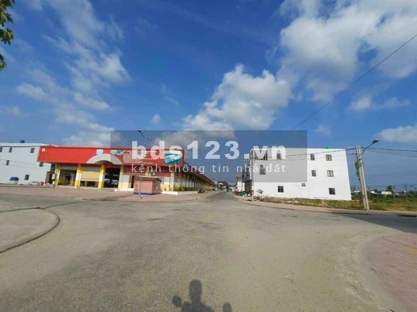 Đất nền trung tâm huyện Thạnh Phú