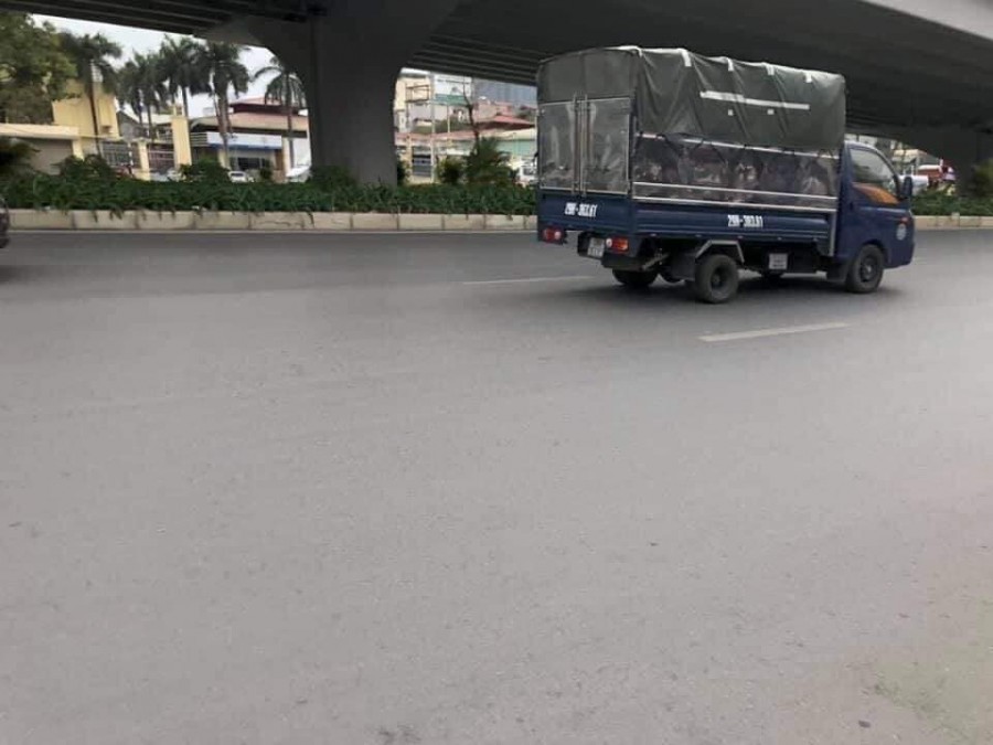 Mặt phố Phạm Văn Đồng, 155m2, mặt tiền 9m, vỉa hè khủng, 2 làn đường to, phù hợp toà 8 tầng