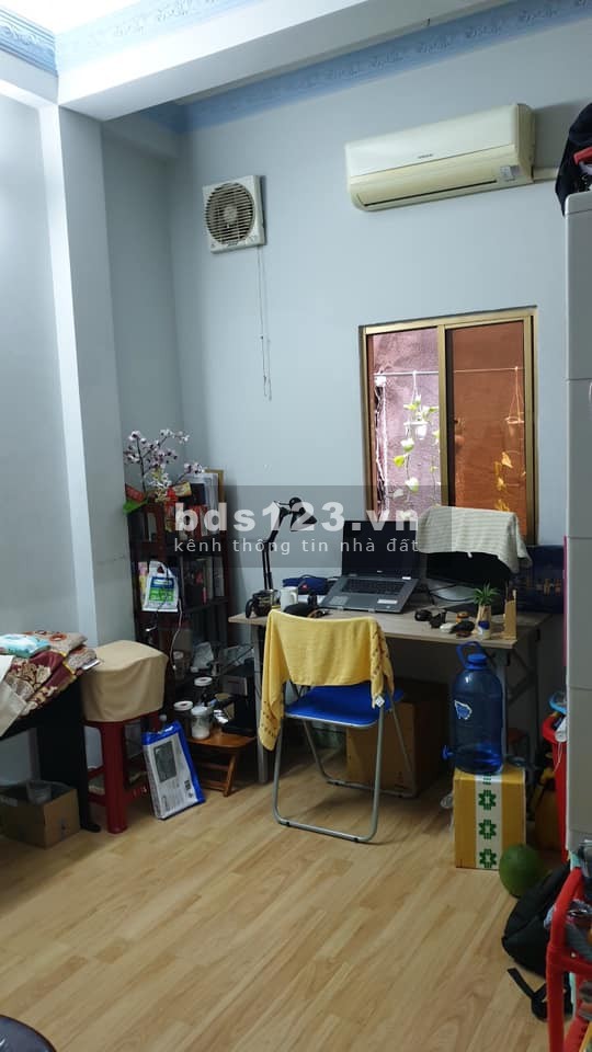Bán nhà Phan Đăng Lưu, Phường 7, Phú Nhuận, 3 tầng giá 3 tỷ 8.