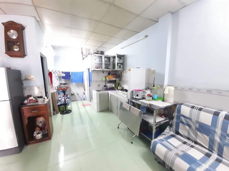 Bán nhà cấp 4 KHUÔNG VIỆT Ngang 5m HẺM RỘNG 3M8 ĐỐI DIỆN CÔNG VIÊN ĐẦM SEN