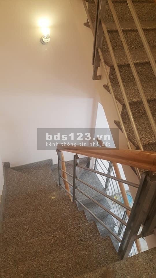 BÁN NHÀ QUẬN 10 4 TẦNG 45M2, 1 TẦNG GIÁ 8TY5