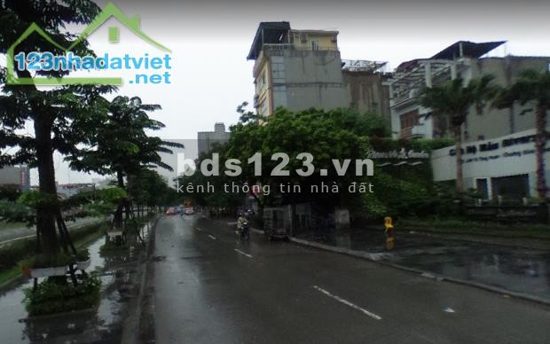 Cần bán nhà mặt phố Lê Hồng Phong, Ba Đình 52m2, 4T, 16tỷ.